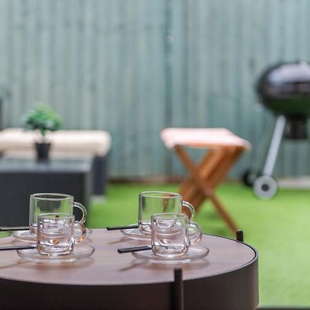 Three-Bedroom Bliss In London Town Екстериор снимка
